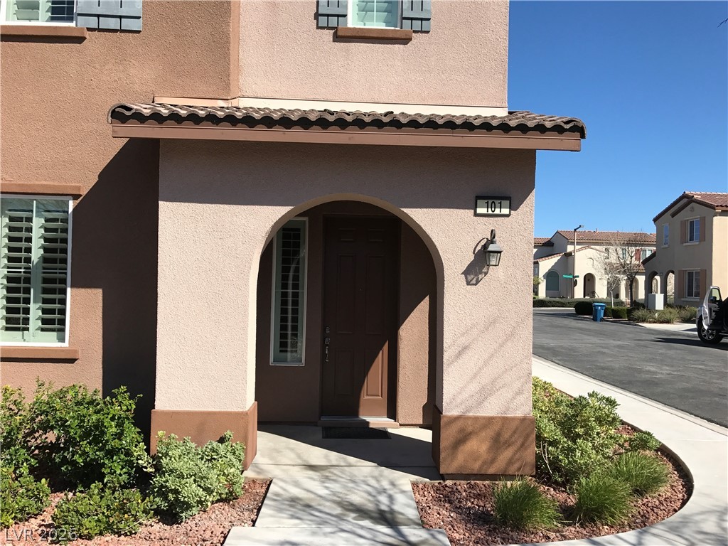 11402 Newton Commons Drive 101 Las Vegas NV 89135