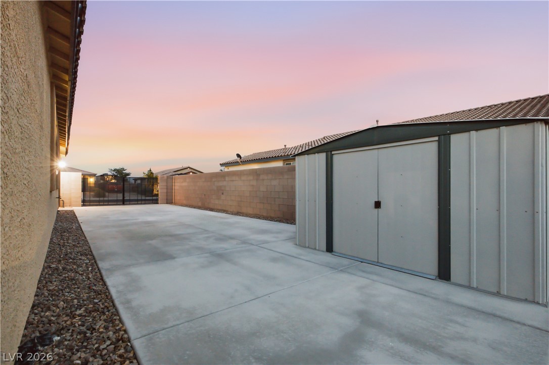7345 Quaking Aspen Street Las Vegas NV 89149