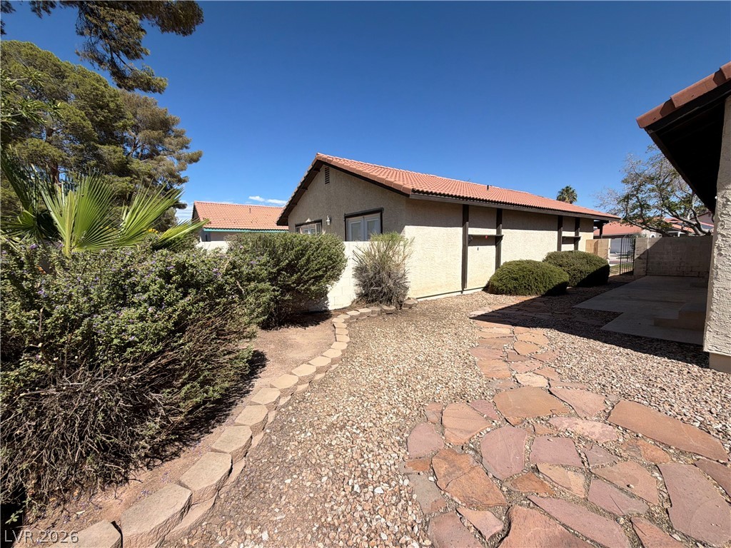 3924 Applecrest Street Las Vegas NV 89108