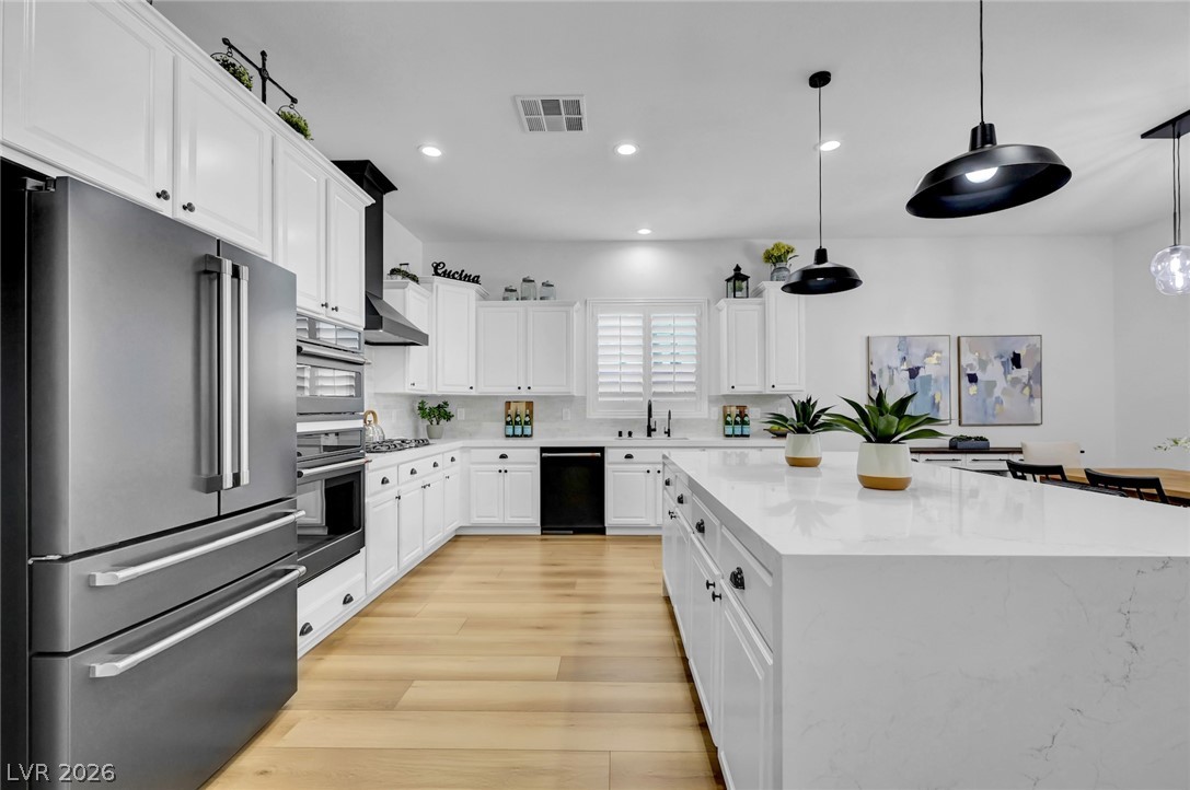 9155 Cimarron River Court Las Vegas NV 89149