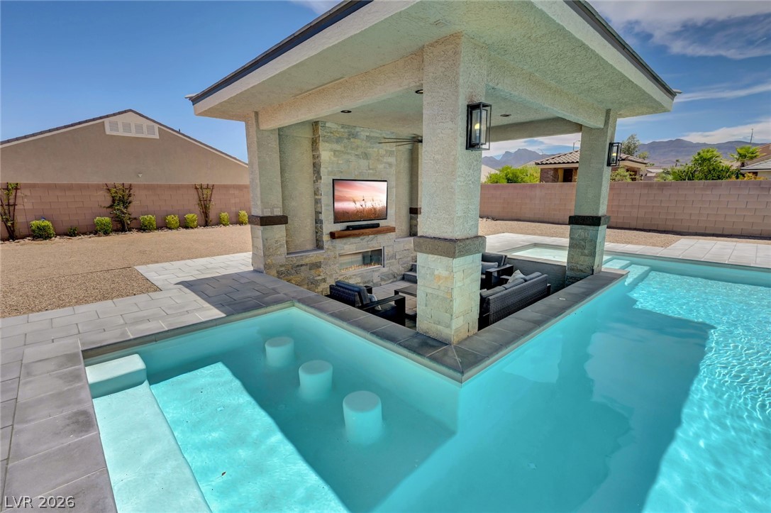 9155 Cimarron River Court Las Vegas NV 89149