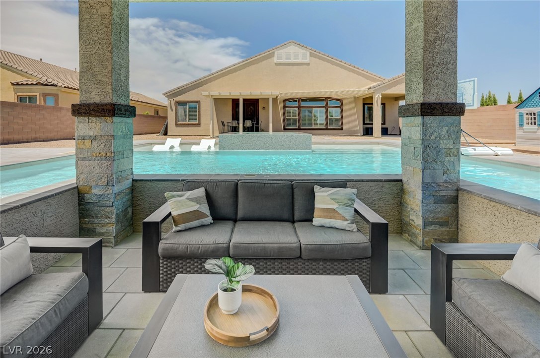 9155 Cimarron River Court Las Vegas NV 89149