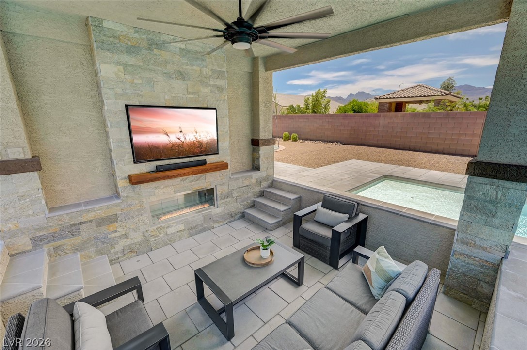 9155 Cimarron River Court Las Vegas NV 89149