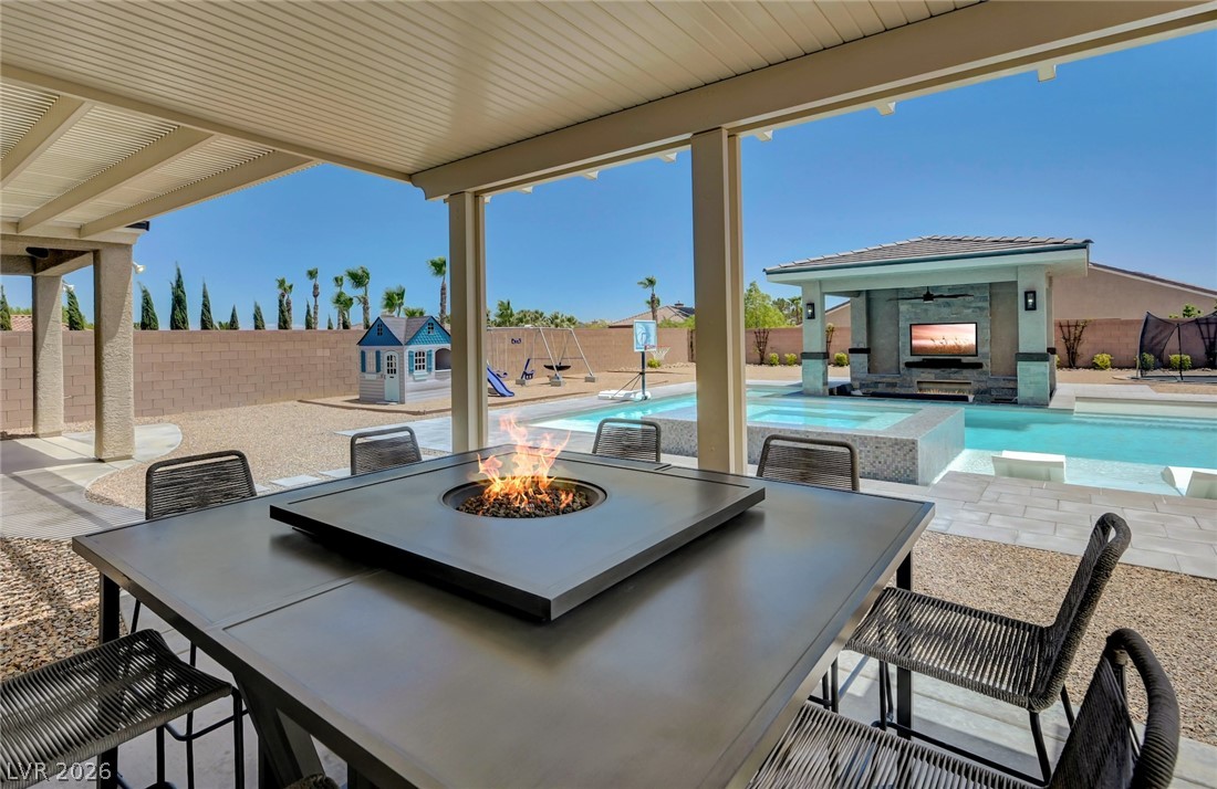 9155 Cimarron River Court Las Vegas NV 89149