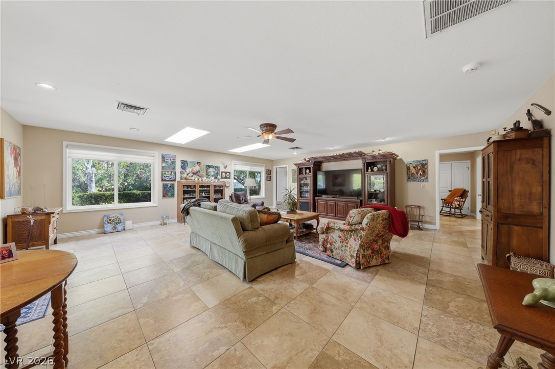 221 Rosemary Lane Las Vegas NV 89107