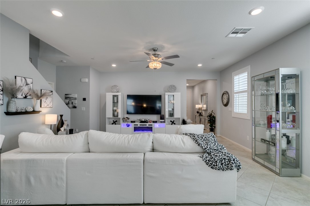 2927 Tranquil Brook Avenue Henderson NV 89044
