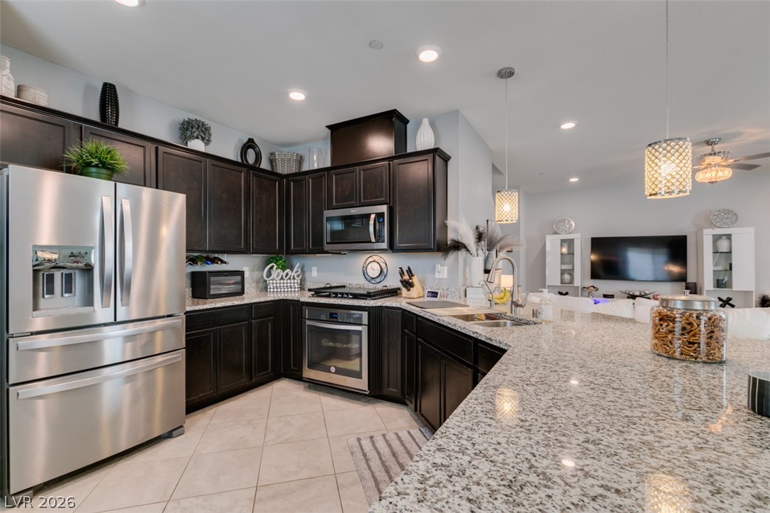 2927 Tranquil Brook Avenue Henderson NV 89044