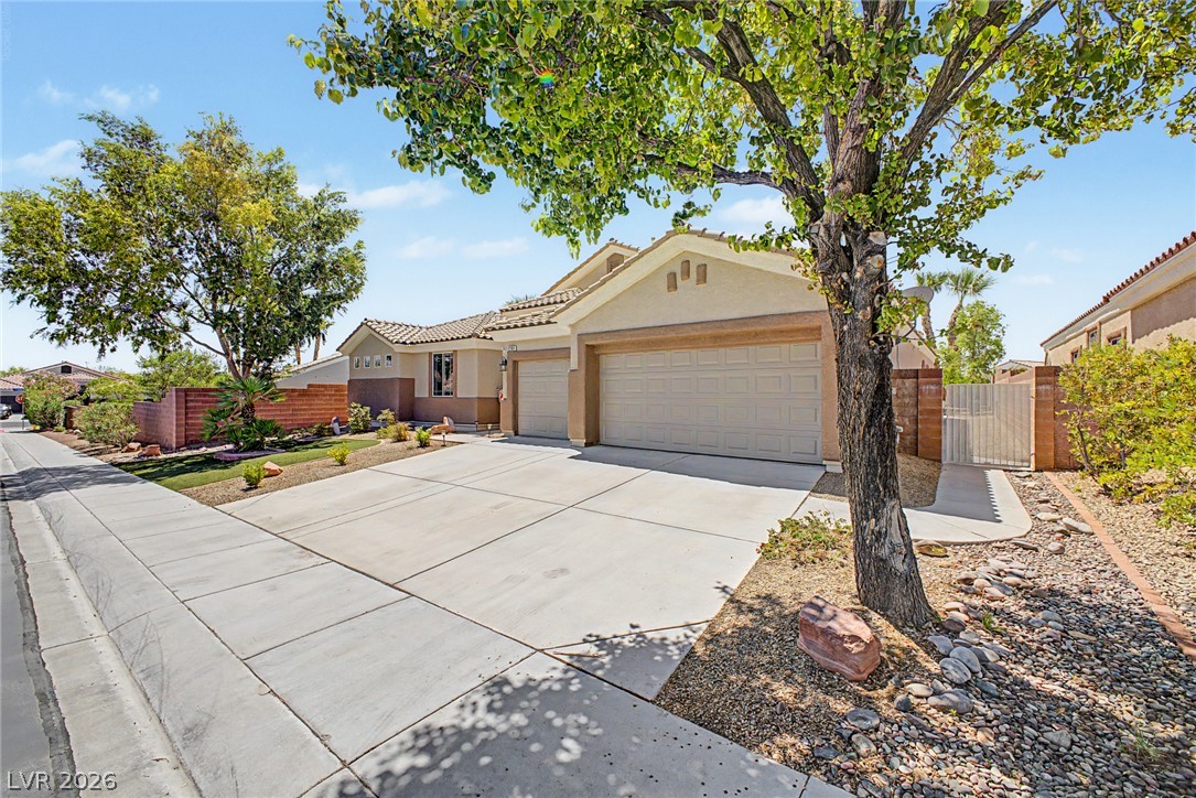 2703 Tercel Way North Las Vegas NV 89084