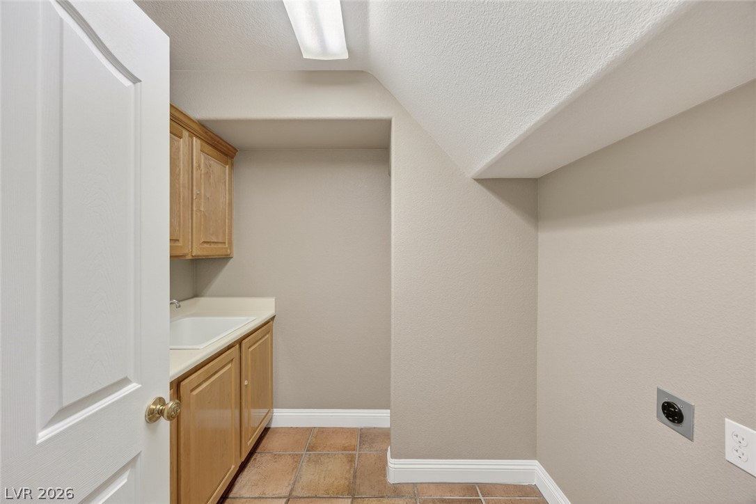 2200 Menifee Court Las Vegas NV 89134