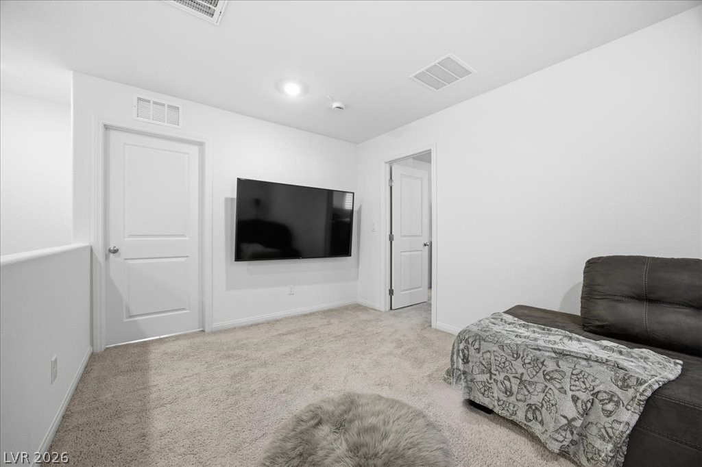8724 Crestwood Hills Street Las Vegas NV 89113