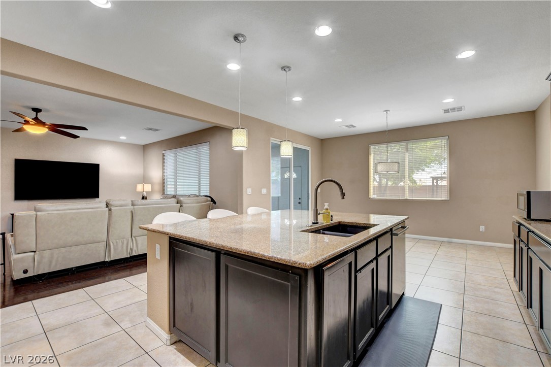 3905 Vincelli Avenue North Las Vegas NV 89031
