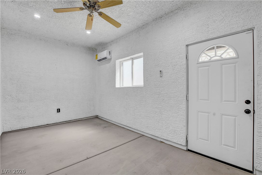3905 Vincelli Avenue North Las Vegas NV 89031
