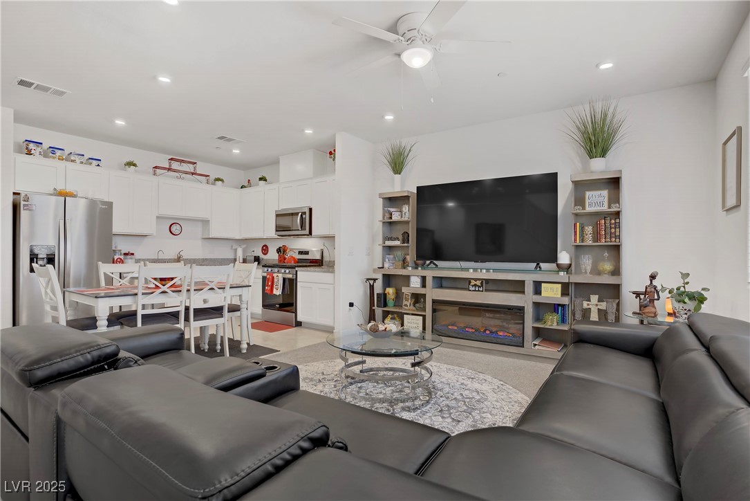 664 Foam Flower Lane Henderson NV 89015