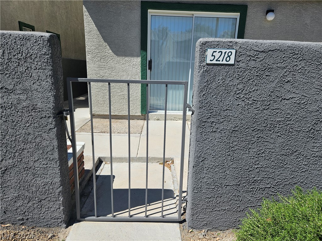 5218 Pat Place Las Vegas NV 89118