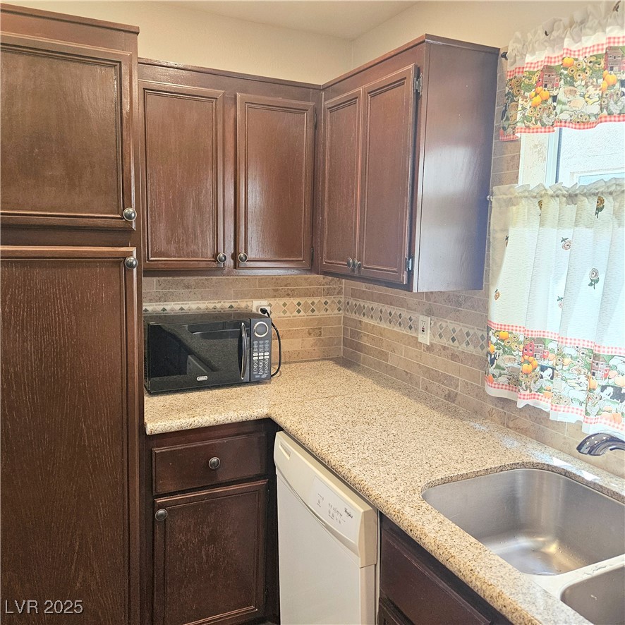 5218 Pat Place Las Vegas NV 89118
