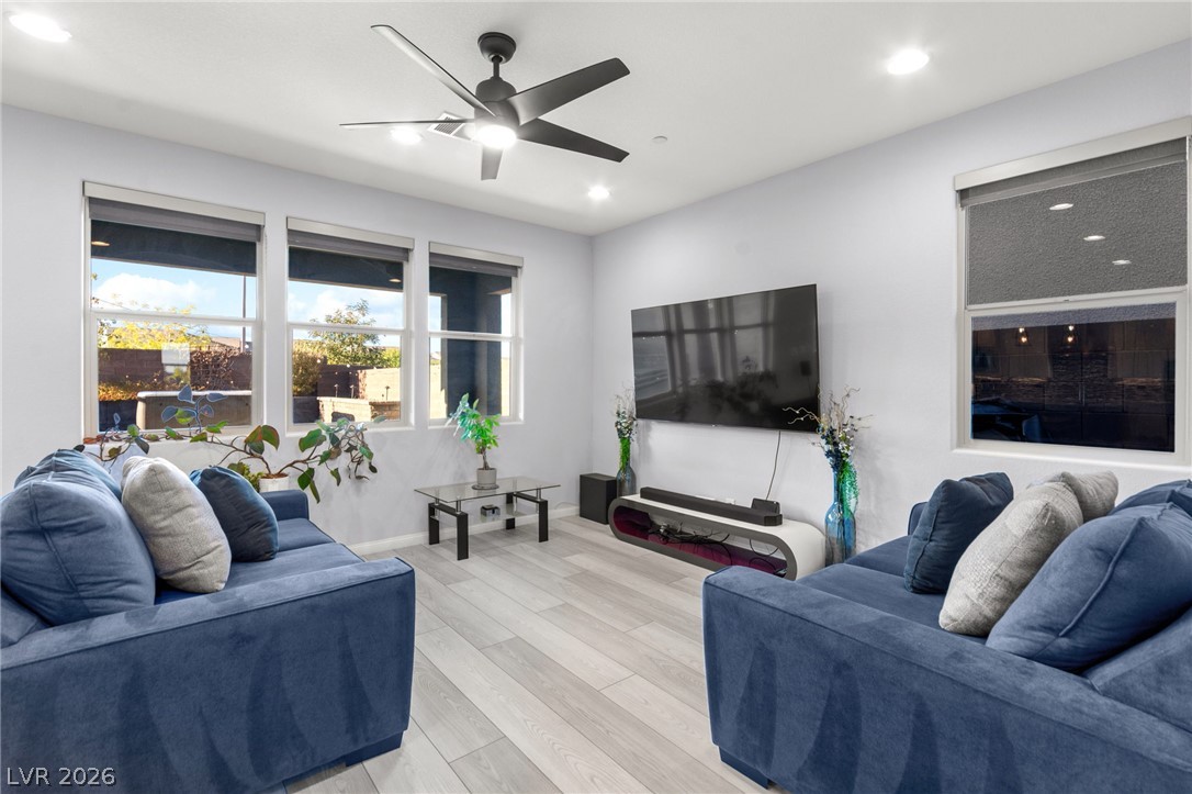 11548 Salt Creek Avenue Las Vegas NV 89138