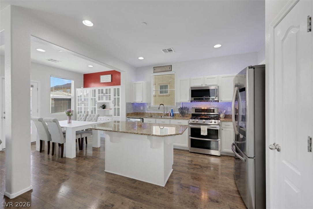 1140 Blakes Field Place Henderson NV 89011
