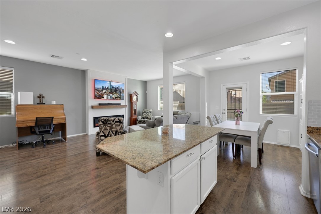 1140 Blakes Field Place Henderson NV 89011