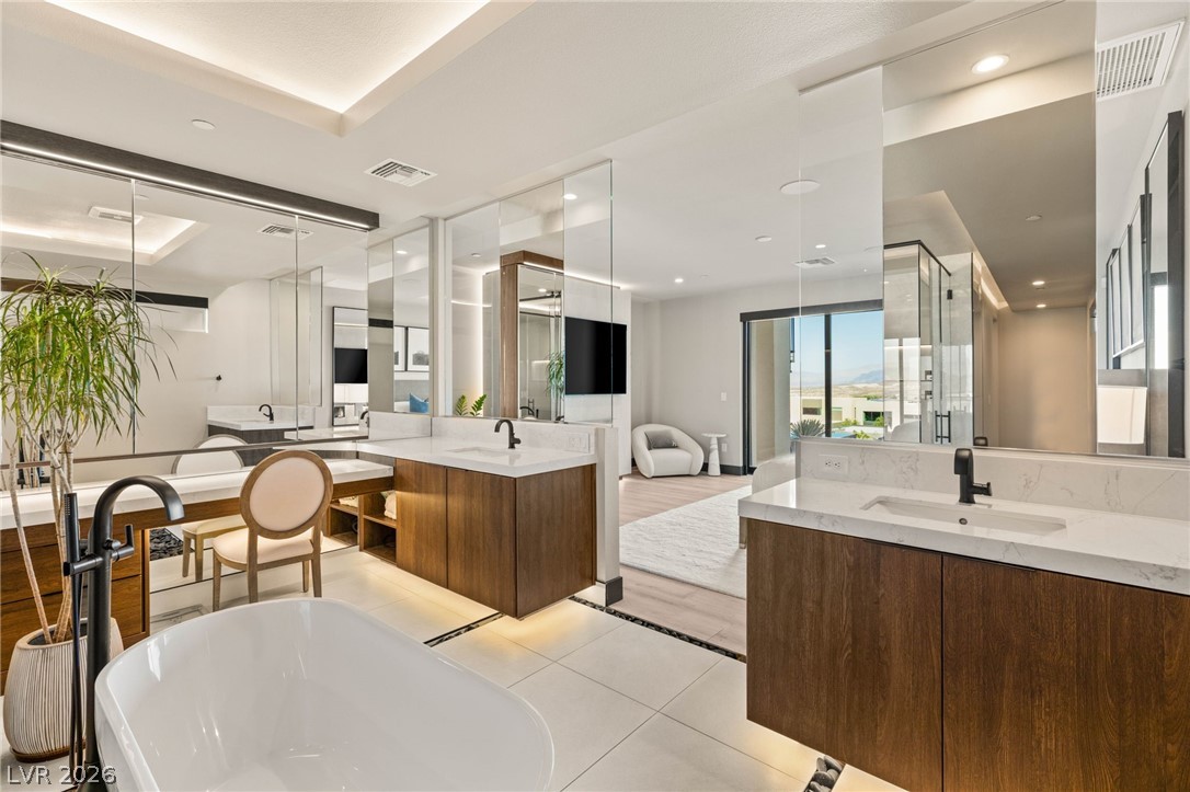12 Desert Lake Lane Henderson NV 89011
