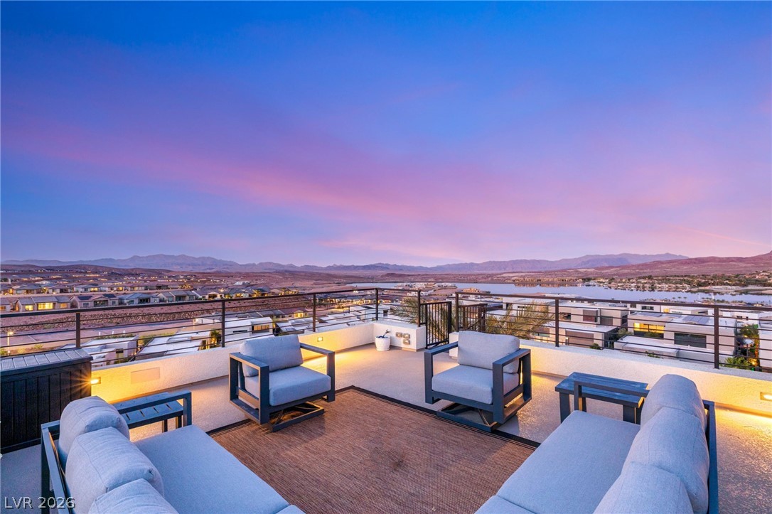 12 Desert Lake Lane Henderson NV 89011