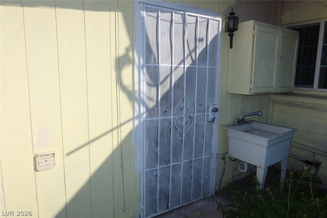1114 Westminster Avenue Las Vegas NV 89119