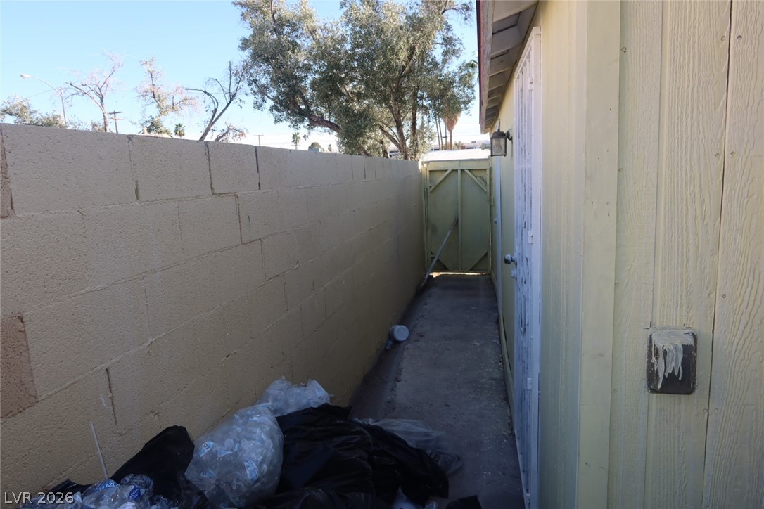 1114 Westminster Avenue Las Vegas NV 89119