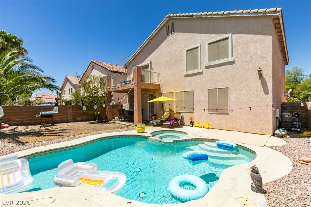 7572 Catalina Harbor Street Las Vegas NV 89131