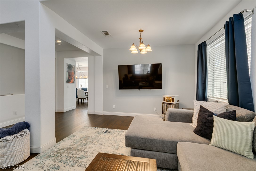 7572 Catalina Harbor Street Las Vegas NV 89131