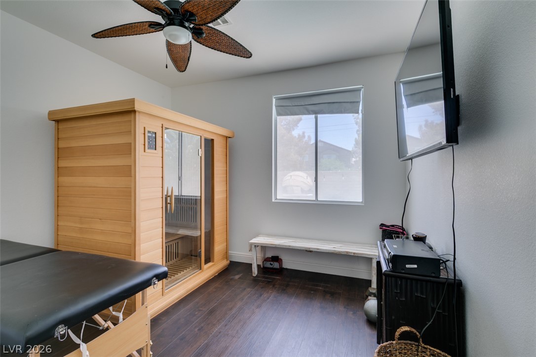 7572 Catalina Harbor Street Las Vegas NV 89131