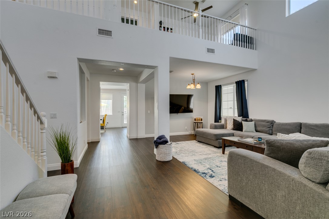 7572 Catalina Harbor Street Las Vegas NV 89131