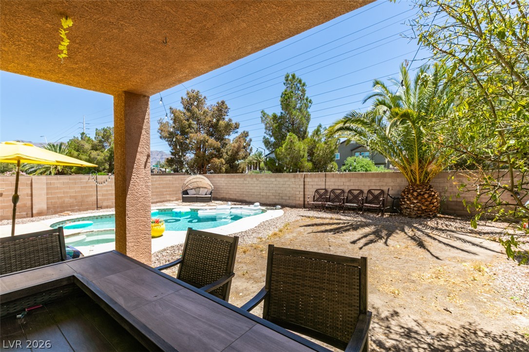 7572 Catalina Harbor Street Las Vegas NV 89131