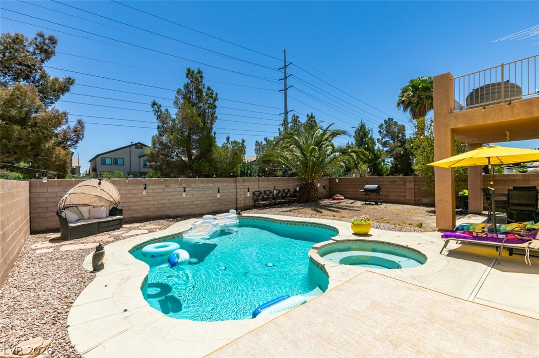7572 Catalina Harbor Street Las Vegas NV 89131