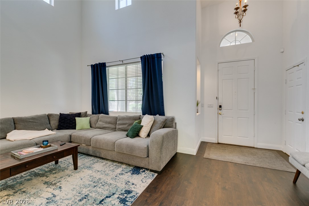 7572 Catalina Harbor Street Las Vegas NV 89131