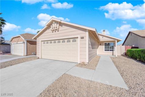 5892 Whispering Pine Avenue Las Vegas NV 89142