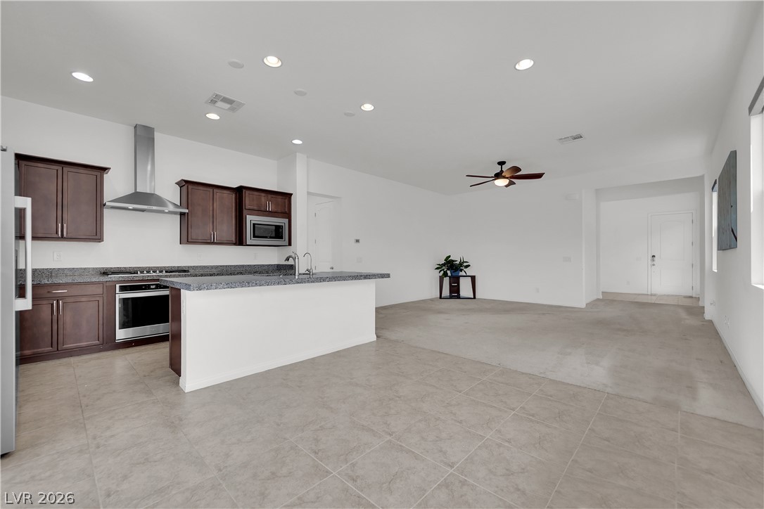 4719 North Transcendental Street North Las Vegas NV 89031