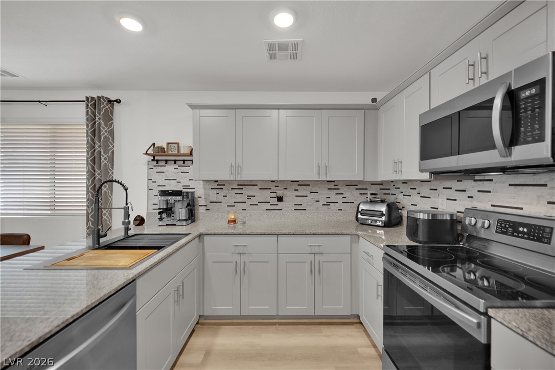 2844 Mariner Turquoise Lane 1 Las Vegas NV 89183