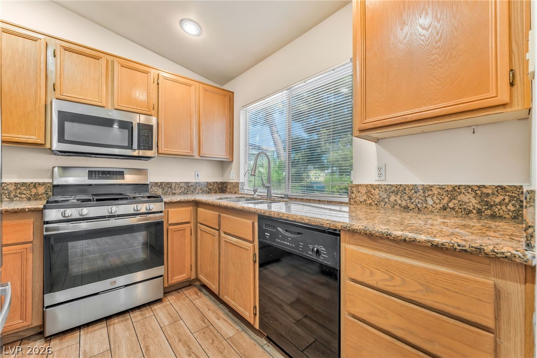 2027 Fountain Valley Way North Las Vegas NV 89031