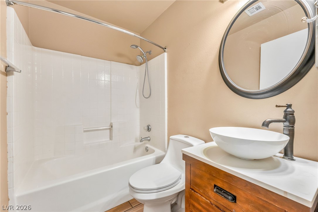 2027 Fountain Valley Way North Las Vegas NV 89031