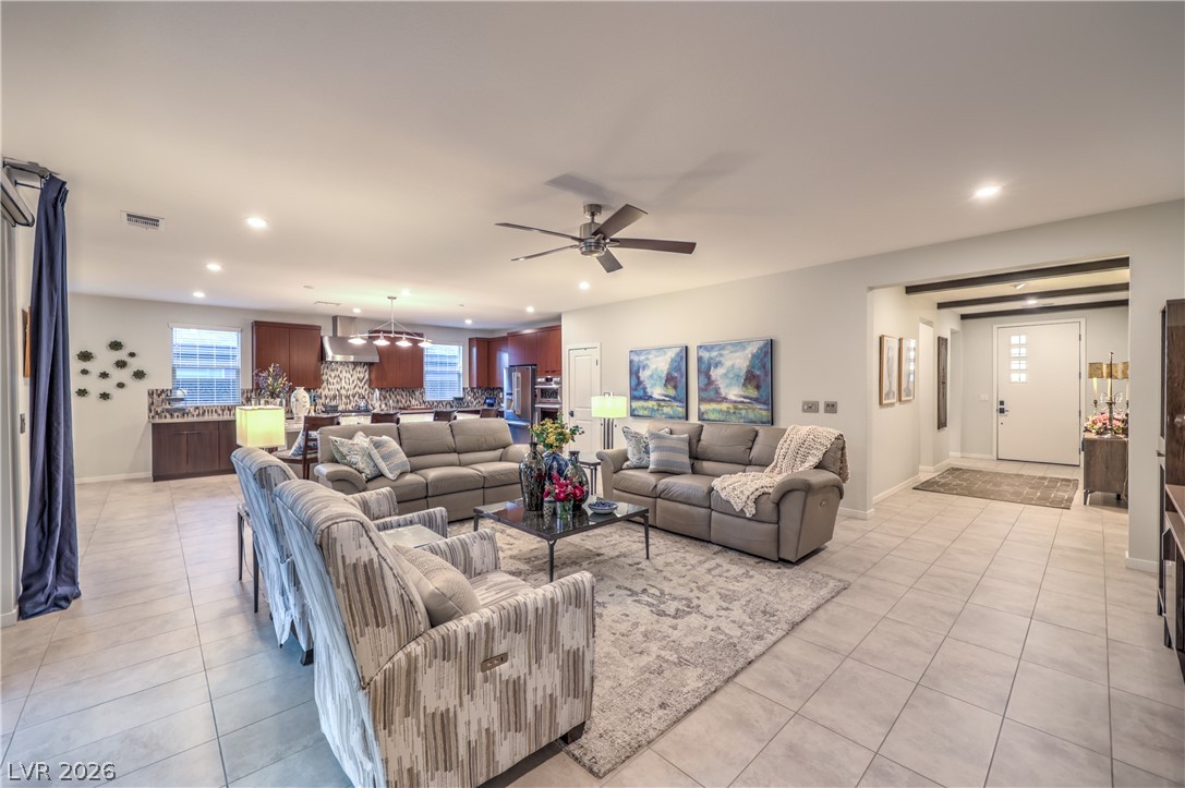 6841 Peakview Street North Las Vegas NV 89084