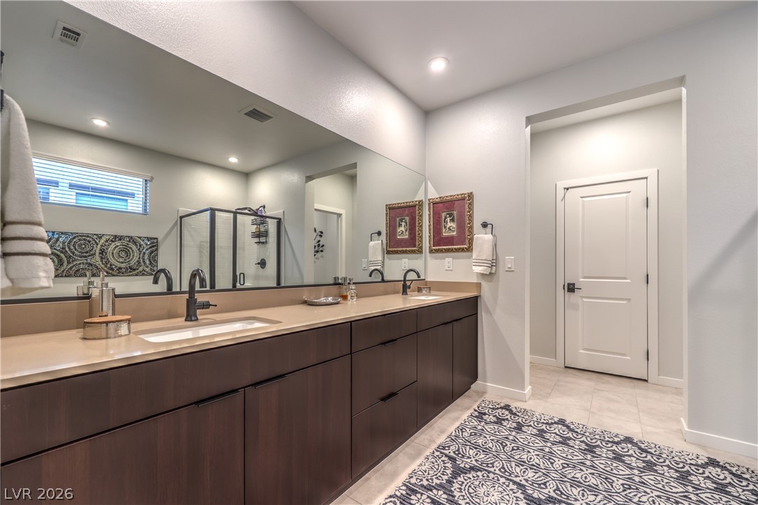 6841 Peakview Street North Las Vegas NV 89084