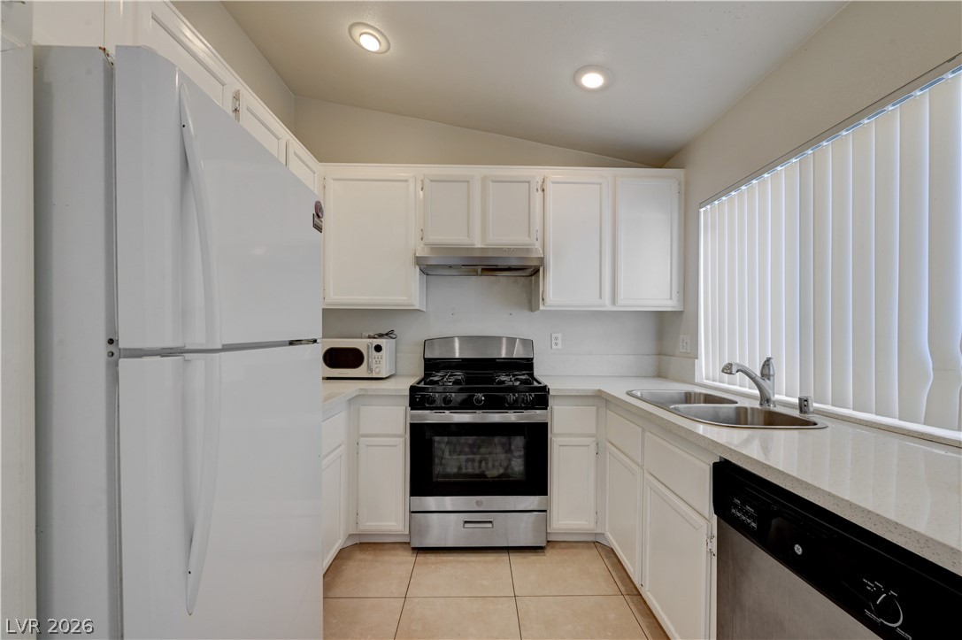 2025 Hollow Oak Avenue North Las Vegas NV 89031