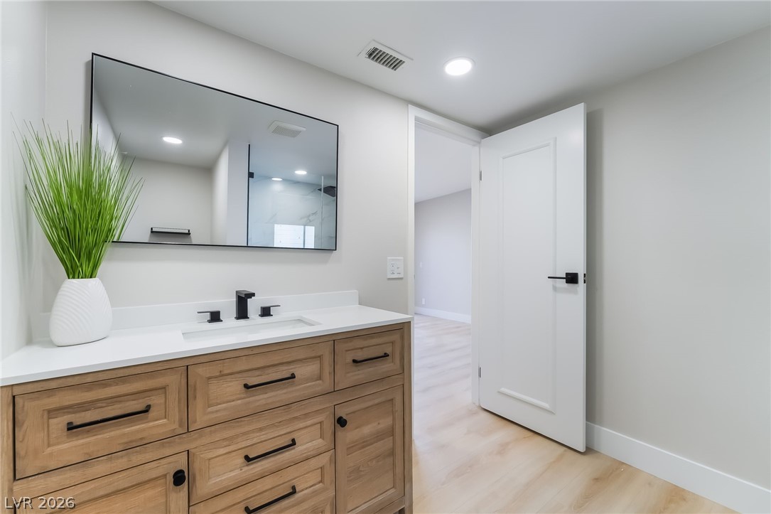 3743 Colonial Drive Las Vegas NV 89121