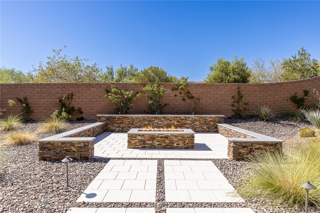 4219 Bronze Ridge Street Las Vegas NV 89135