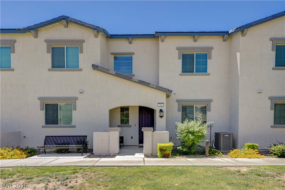 792 Grand Country Avenue North Las Vegas NV 89086