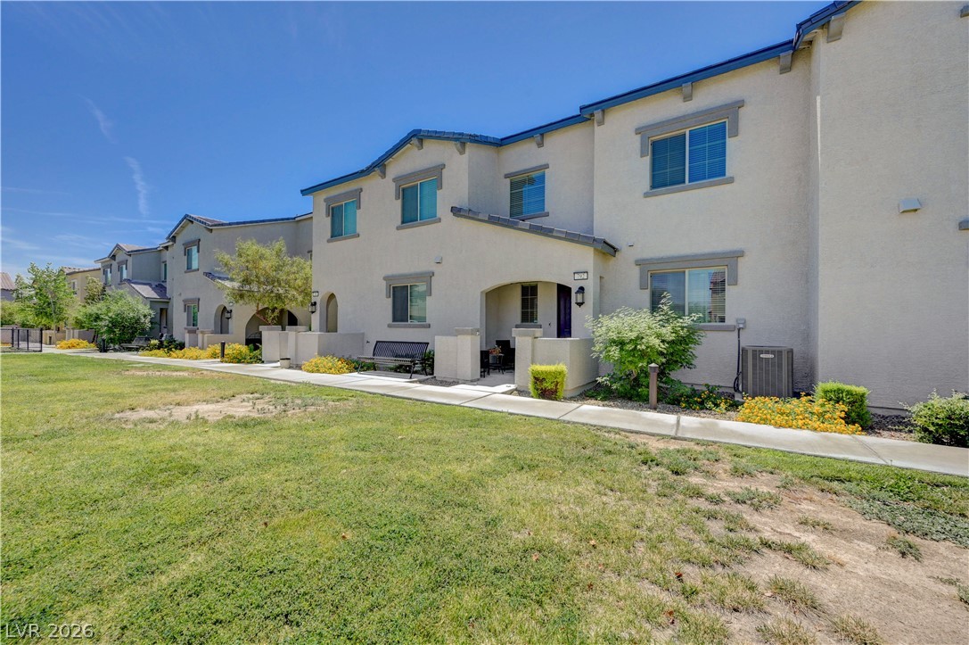792 Grand Country Avenue North Las Vegas NV 89086