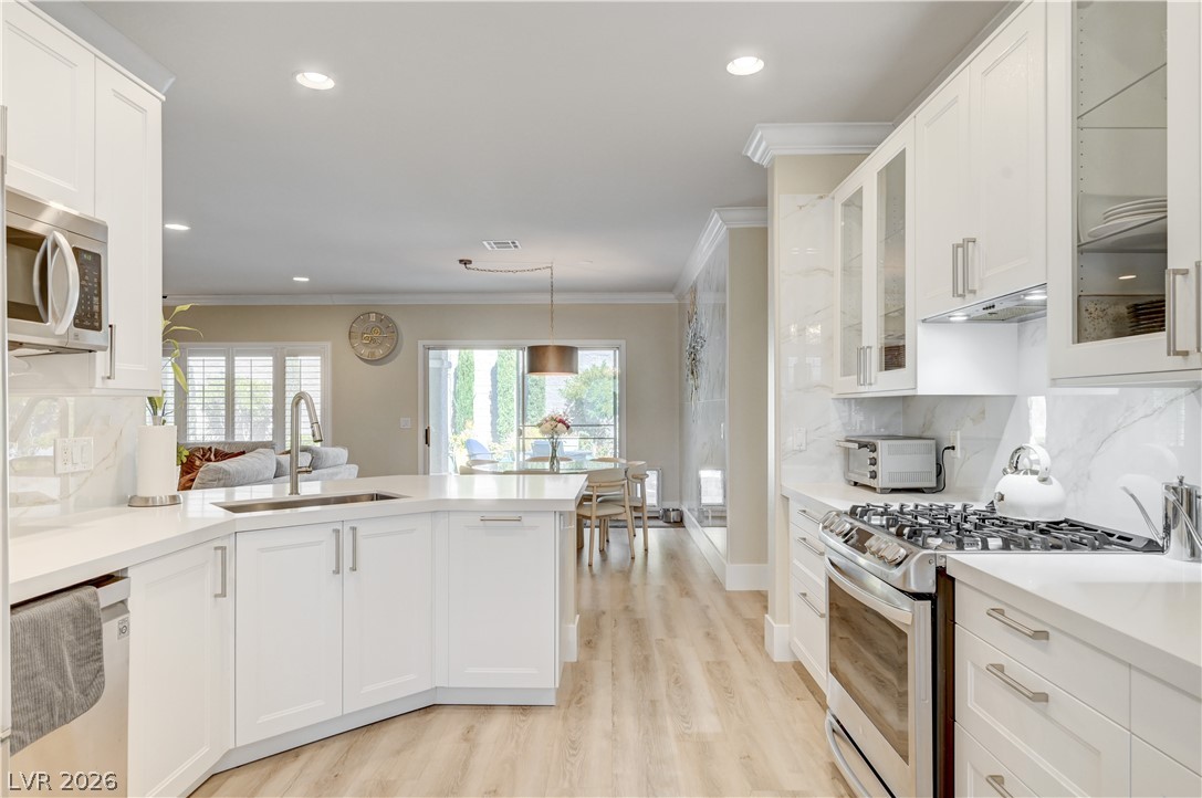 2106 Oliver Springs Street Henderson NV 89052