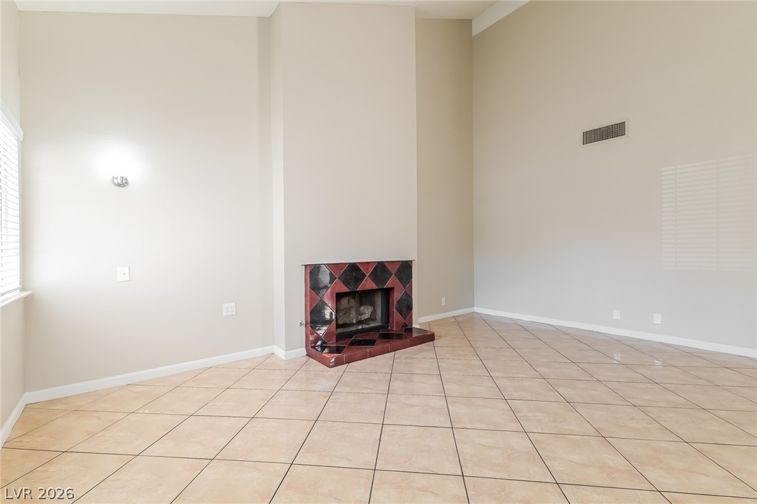 516 Laughlin Way Las Vegas NV 89110