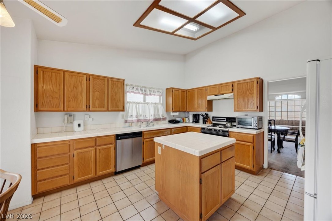1552 Beech Grove Drive Las Vegas NV 89119