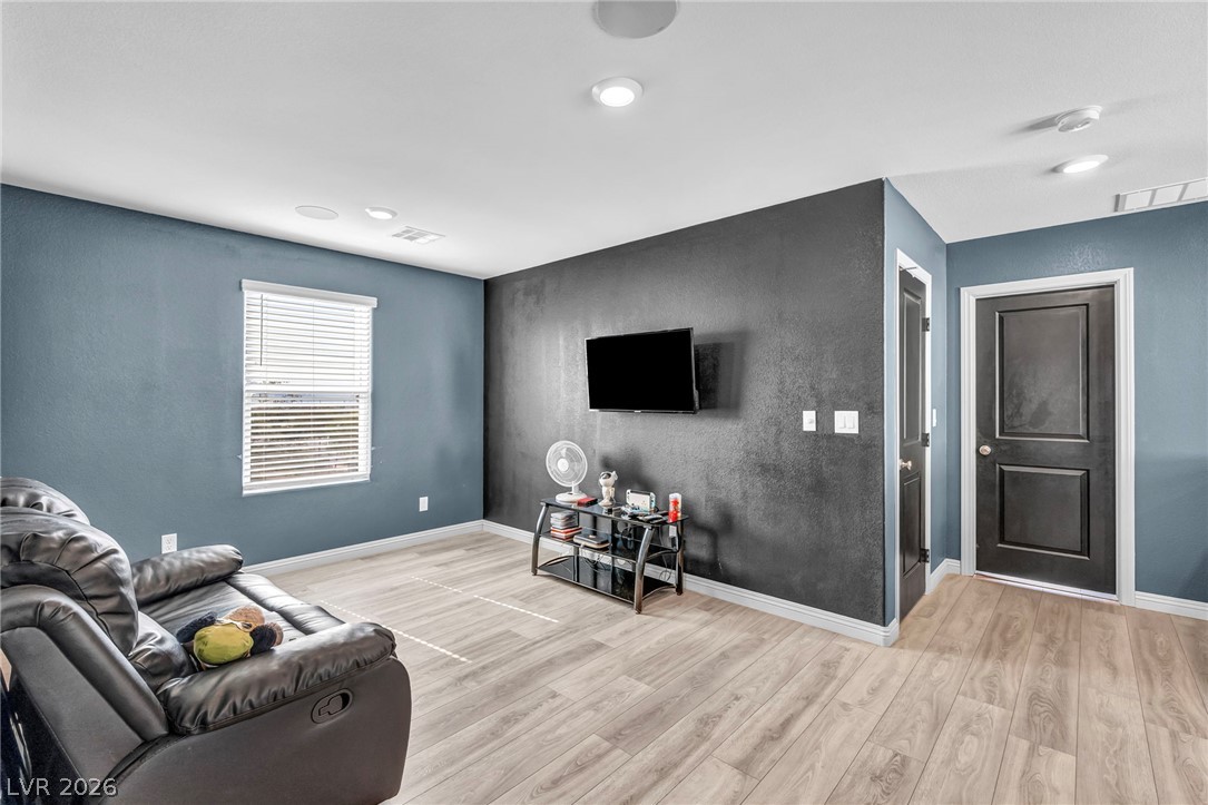 1205 Deep Valley Avenue North Las Vegas NV 89084