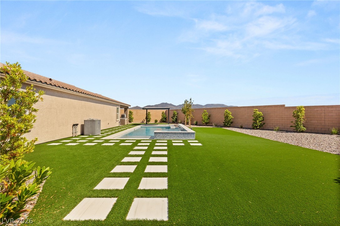 3489 Lamberto Cliff Way Henderson NV 89044